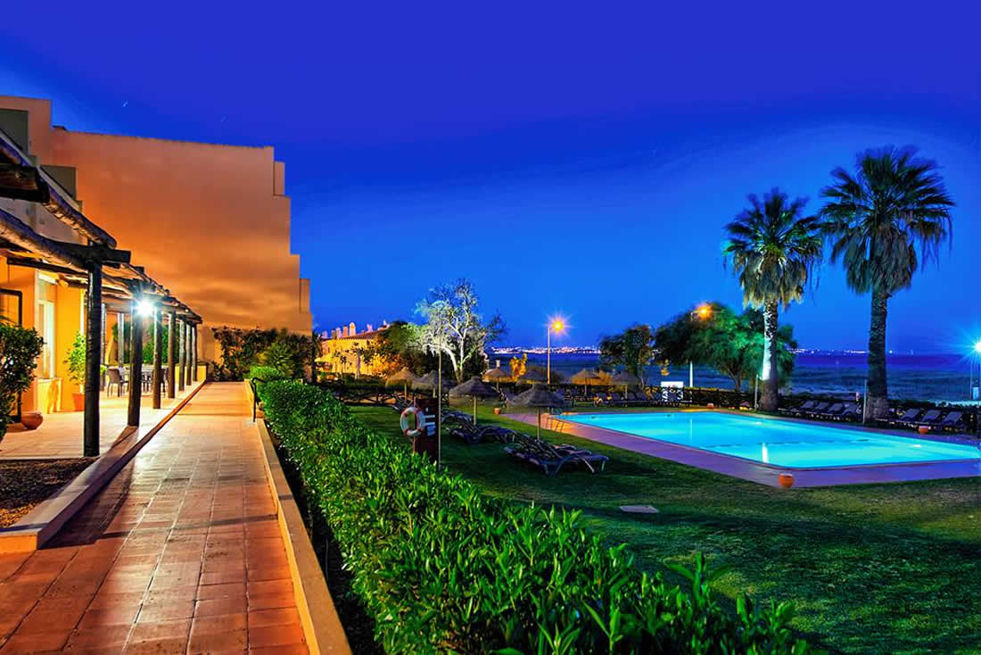 Dom Pedro Lagos  Aparthotel
